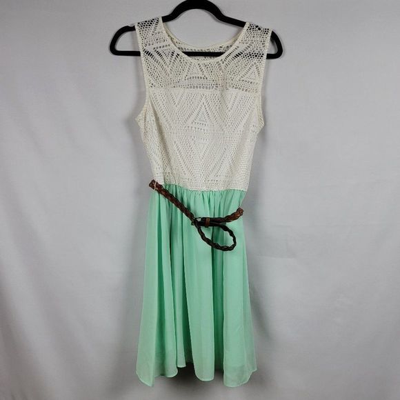 A. Byer Dresses & Skirts - A. Byer mixed media crochet top chiffon bottom mint skirt belted cutout